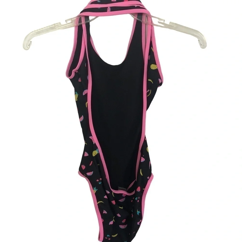 OLD Navy girl swim